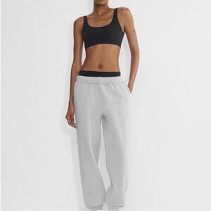 Black Aritzia Sports Bra 🖤